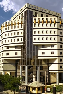 ساختمان هلال احمر